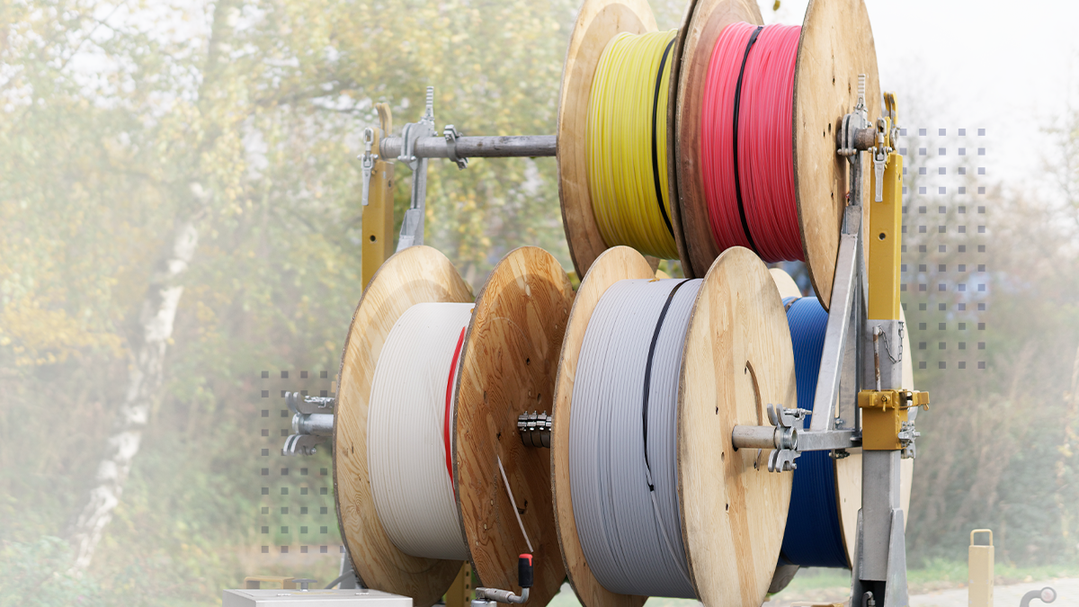 Cable drums with fiber optic cable